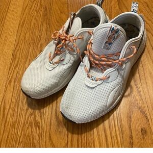 Columbia White and Orange Men's Sneakers